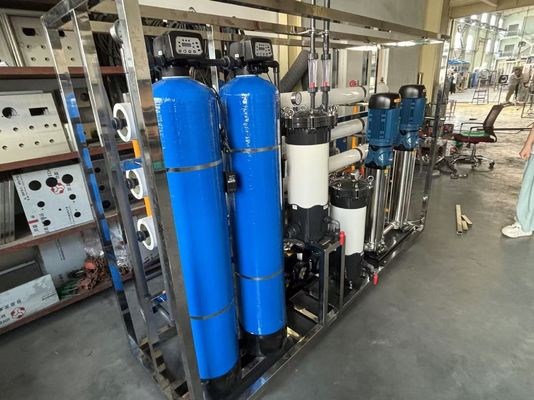 Üretici Doğrudan Satış Akıllı 1 Ton / Saat Deniz Suyu Tuzsuzlaştırma Sistemi
